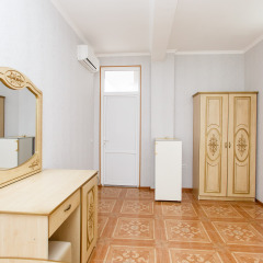 Гостиница Versal 2 Guest House Люкс с различными типами кроватей фото 5