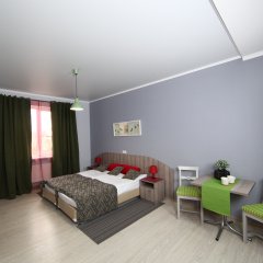 Гостиница Локация в Краснодаре 3 отзыва об отеле, цены и фото номеров - забронировать гостиницу Локация онлайн Краснодар комната для гостей фото 3