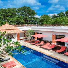 Отель Villa Laguna Phuket 4* Бунгало с различными типами кроватей фото 15