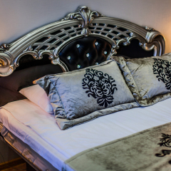 Гостиница SM Royal Hotel в Адлере - забронировать гостиницу SM Royal Hotel, цены и фото номеров Адлер комната для гостей