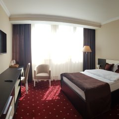 Гранд-Отель Bernardazzi Молдавия, Кишинёв - 2 отзыва об отеле, цены и фото номеров - забронировать отель Гранд-Отель Bernardazzi онлайн комната для гостей фото 5