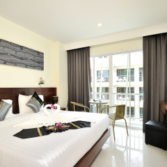 Pimrada Hotel 3* Номер Делюкс с разными типами кроватей фото 2