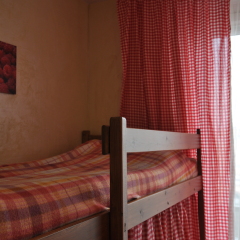 Hostel Dobryij Кровать в женском общем номере с двухъярусной кроватью фото 3