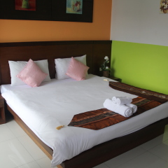 Green Harbor Patong Hotel 2* Стандартный номер фото 30