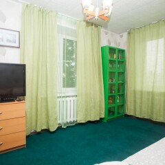 Апартаменты Kvart Boutique Business Centre комната для гостей фото 3