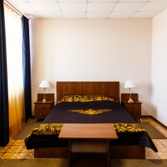 Гостиница Агат в Тюмени 2 отзыва об отеле, цены и фото номеров - забронировать гостиницу Агат онлайн Тюмень комната для гостей фото 2