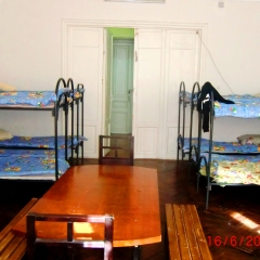 Hostel na Mokhovoy Кровать в общем номере с двухъярусной кроватью фото 2