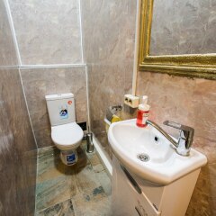 Гостиница Хостел Радужный в Москве 6 отзывов об отеле, цены и фото номеров - забронировать гостиницу Хостел Радужный онлайн Москва ванная
