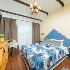 Гостиница Три Мушкетера в Анапе 5 отзывов об отеле, цены и фото номеров - забронировать гостиницу Три Мушкетера онлайн Анапа комната для гостей
