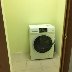 Osipenko 39 Hostel сейф в номере