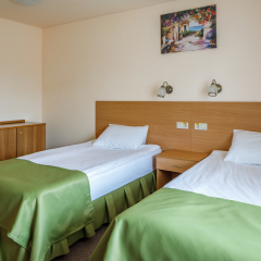 Гостиница Alean Family Resort & SPA Riviera 4* Стандартный семейный номер с разными типами кроватей фото 4