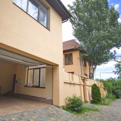 Гостиница Вилла Luxury villa Dacha парковка