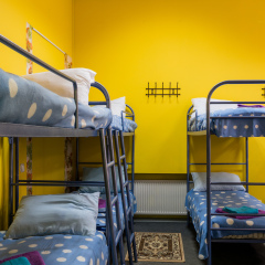 Hostel Aquarel Кровать в общем номере с двухъярусной кроватью фото 7
