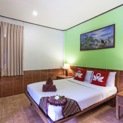 Отель ZEN Rooms Chaloemprakiat Patong комната для гостей фото 4
