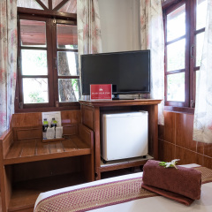 Отель ZEN Rooms Chaloemprakiat Patong удобства в номере фото 2