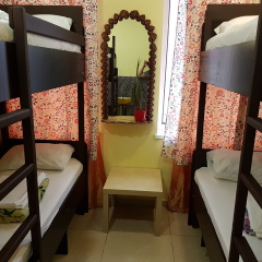 Retro Hostel Кровать в женском общем номере двухъярусные кровати фото 2