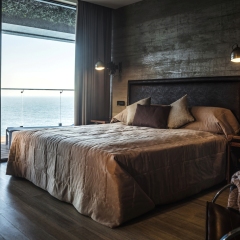 M1 Club Hotel комната для гостей