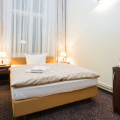 Upper Room Hotel Kurfürstendamm 3* Стандартный номер с различными типами кроватей фото 2