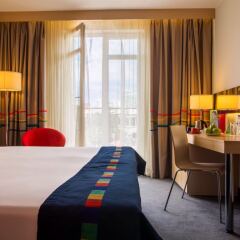 Гостиница Park Inn by Radisson Sochi City Centre 4* Улучшенный номер с различными типами кроватей фото 2