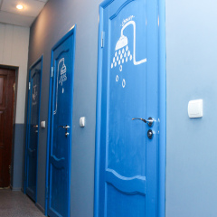 Хостел Amalienau Hostel&Apartments Кровать в общем номере с двухъярусными кроватями фото 5