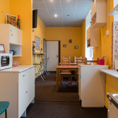 Hostel Aquarel Кровать в общем номере с двухъярусной кроватью фото 11