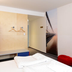 Maverick City Lodge - Hostel in Budapest, Hungary from 74$, photos, reviews - zenhotels.com room amenities