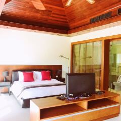 Отель Villa Laguna Phuket 4* Бунгало с различными типами кроватей фото 2