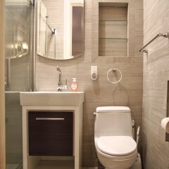 Hamilton Suite Guest house in New York, United States of America from 250$, photos, reviews - zenhotels.com bathroom photo 2