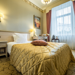 IMPERIAL Hotel & Restaurant 5* Стандартный номер фото 3