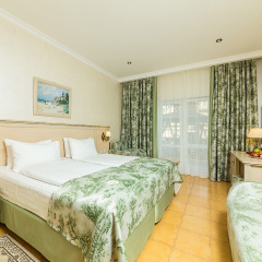 Отель Alean Family Resort & SPA Doville 5* Улучшенный номер фото 5