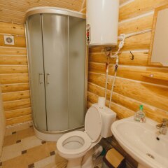 Гостиница Кемпинг Eco Camp в Куйбышево 1 отзыв об отеле, цены и фото номеров - забронировать гостиницу Кемпинг Eco Camp онлайн ванная