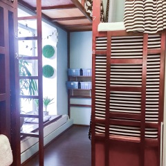 Хостел NW Hostel (North-West Hostel) Кровать в общем номере с двухъярусными кроватями