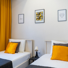 Гостиница More Apartments на Эстонской 37/4 в Красной Поляне отзывы, цены и фото номеров - забронировать гостиницу More Apartments на Эстонской 37/4 онлайн Красная Поляна комната для гостей фото 4