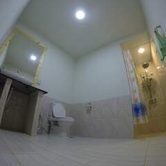 Crystal Dhiffushi Guest House in Dhiffushi, Maldives from 80$, photos, reviews - zenhotels.com bathroom