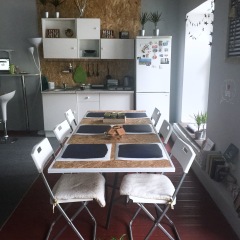 Хостел NW Hostel (North-West Hostel) Кровать в общем номере с двухъярусными кроватями фото 7