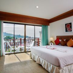 Отель Jiraporn Hill Resort 3* Улучшенный номер с разными типами кроватей фото 3