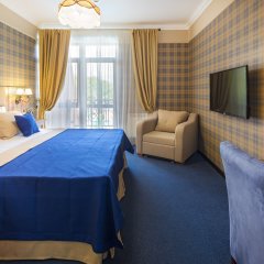 Гостиница Дача в Кабардинке 4 отзыва об отеле, цены и фото номеров - забронировать гостиницу Дача онлайн Кабардинка комната для гостей