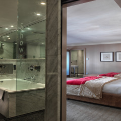 Отель The May Fair, A Radisson Collection 5* Стандартный номер с различными типами кроватей фото 2
