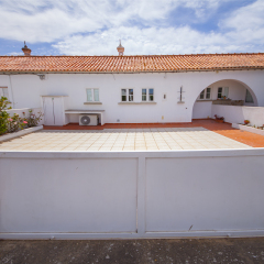 Отель D10 - Ferragudo Townhouse Португалия, Феррагуду - отзывы, цены и фото номеров - забронировать отель D10 - Ferragudo Townhouse онлайн балкон