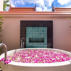 Banyan Tree Phuket Hotel 5* Вилла разные типы кроватей фото 12