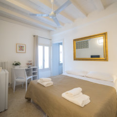 Academia Resort Mini-hotel in Bergamo, Italy from 133$, photos, reviews - zenhotels.com guestroom