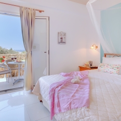 Notos Heights Hotel & Suites 4* Улучшенные апартаменты с различными типами кроватей фото 4