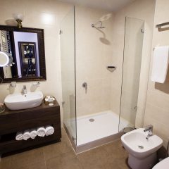 Laerton Hotel Tbilisi 4* Полулюкс с различными типами кроватей фото 4