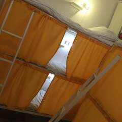 G-art Hostel Кровать в женском общем номере с двухъярусными кроватями фото 4