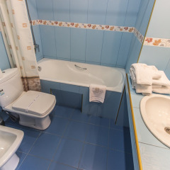 Гостиница Resident 4* Стандартный номер с различными типами кроватей фото 5