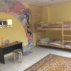 Хостел Frends Forever Кровать в мужском общем номере с двухъярусными кроватями фото 3