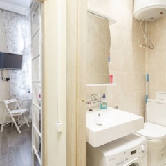 Гостиница Studiya Na Tsvetnom Bulvare Apartments в Москве отзывы, цены и фото номеров - забронировать гостиницу Studiya Na Tsvetnom Bulvare Apartments онлайн Москва ванная