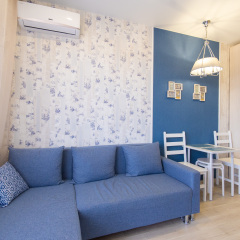 Гостиница More Apartments на Станиславского 1А-2 в Сочи отзывы, цены и фото номеров - забронировать гостиницу More Apartments на Станиславского 1А-2 онлайн комната для гостей фото 3