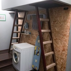 Хостел NW Hostel (North-West Hostel) Кровать в общем номере с двухъярусными кроватями фото 5