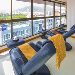 Отель Azhotel Patong фитнесс-зал фото 7